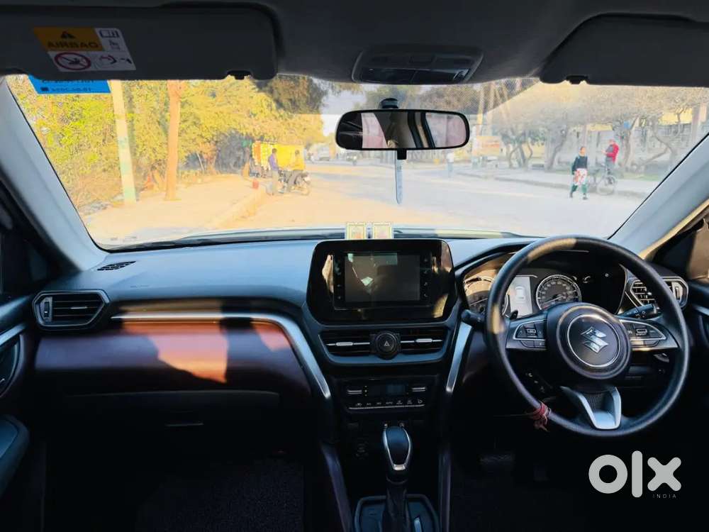 Grand Vitara Automatic With Alloys White Light Full Loading Car