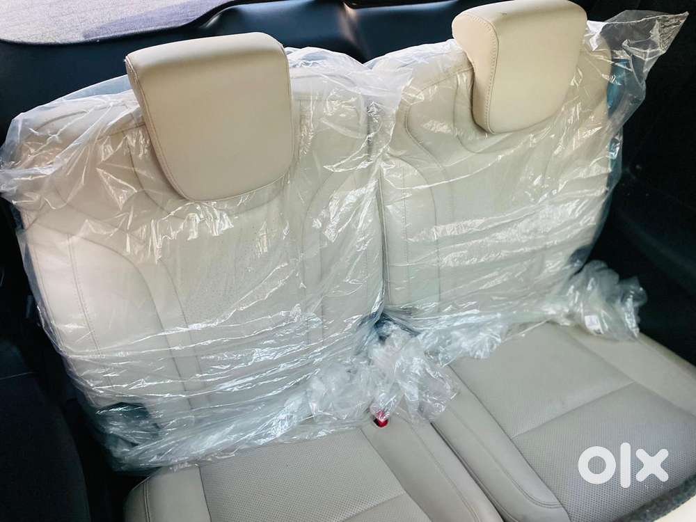 Mahindra Xuv700 Ax7 Luxury Pack Awd, 2022