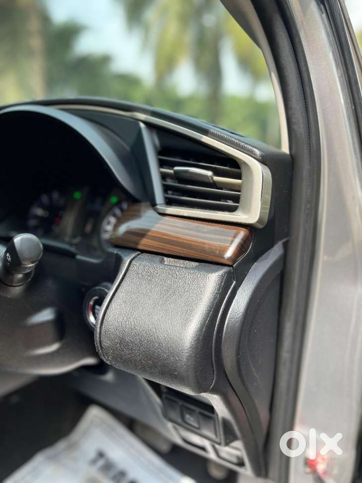 Toyota Innova Crysta 2.8 Z, 2016, Diesel