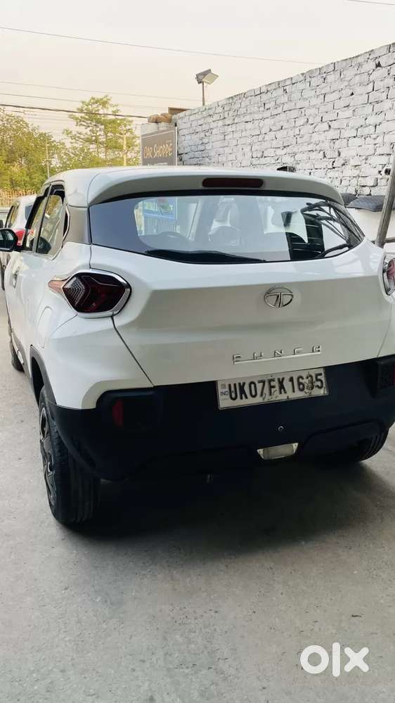Tata Punch Accomplished, 2023, Petrol