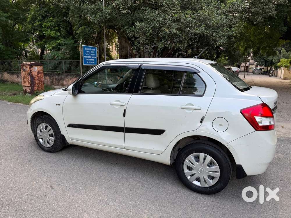 Maruti Suzuki Swift Dzire Vxi Optional, 2012, Petrol