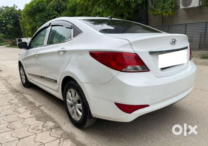 Hyundai Verna