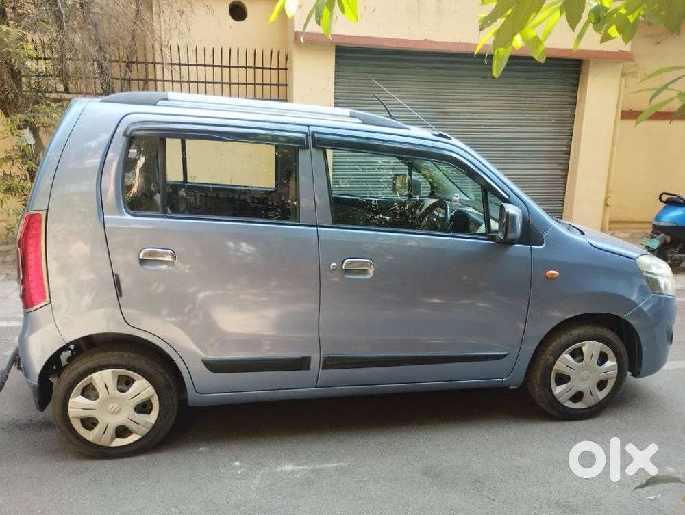 Maruti Suzuki Wagon R Amt Vxi Plus, 2018, Petrol