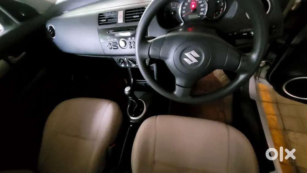 Maruti Suzuki Dzire 1.2 Vxi 2010 Model