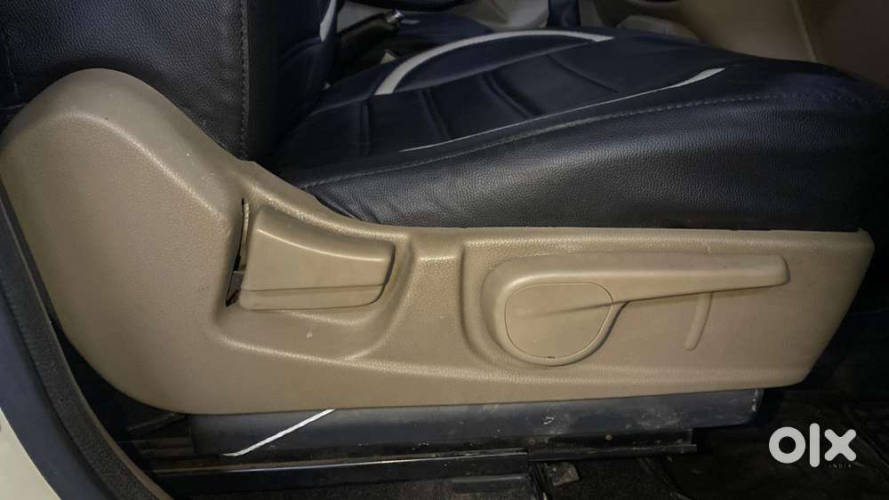 Mahindra Tuv 300 Mhawk100 T8, 2015, Diesel