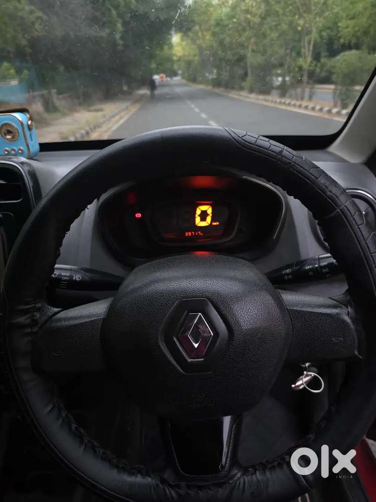 Renault Kwid Easy-r Amt 2017  Low Km Driven  Red Colour