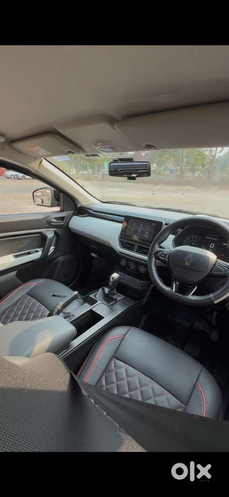 7 Months Old Renault Kiger Petrol 2026 Model - 7100 Kms