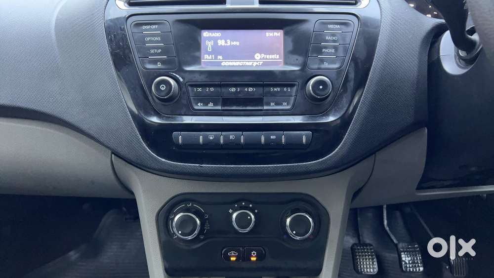 Tata Tiago Xz, 2017, Petrol