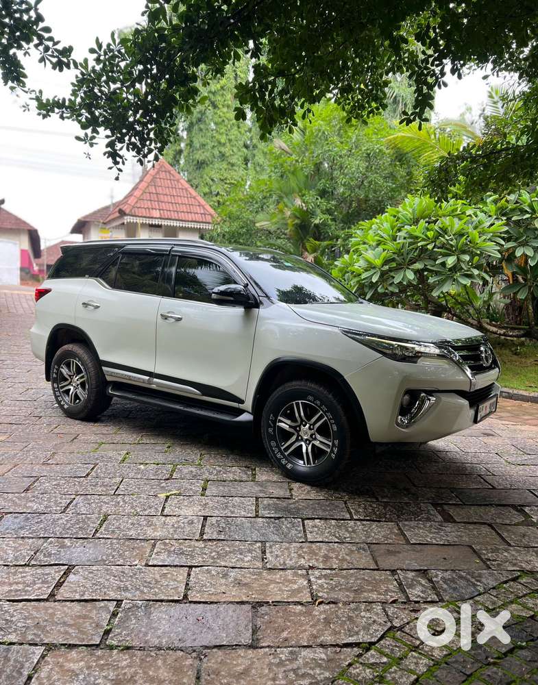 Toyota Fortuner 4x2 At 2.8 Diesel, 2017, Diesel