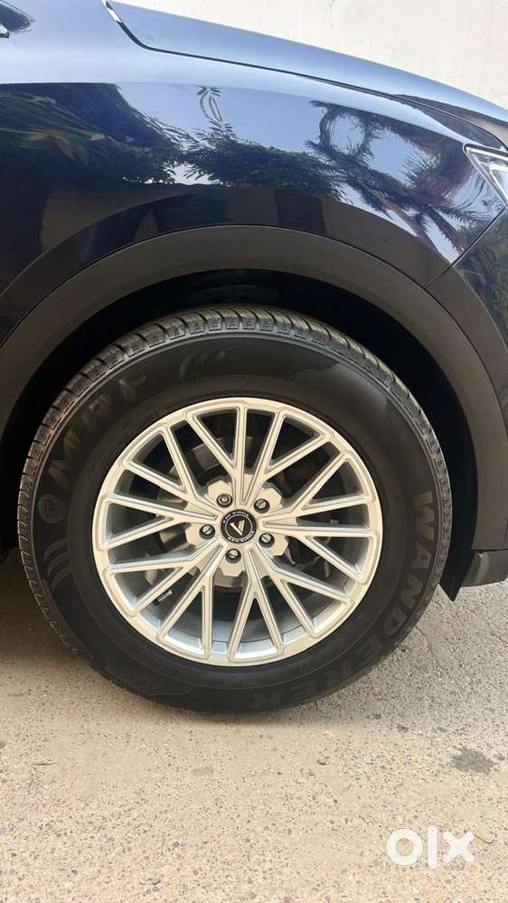 Mahindra Xuv700, 2022, Diesel