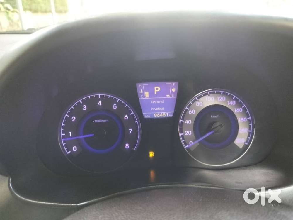 Hyundai Verna Vtvt 1.6 Sx, 2012, Petrol