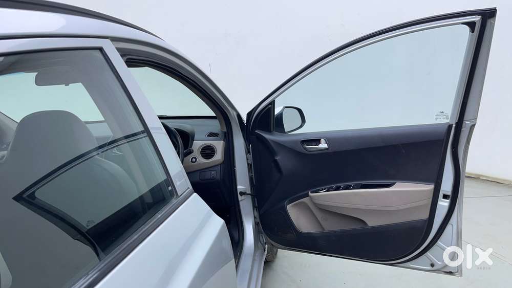 Hyundai Grand I10 1.2 Kappa Asta At Vtvt, 2015, Petrol