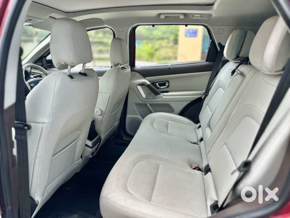 Tata Harrier, 2025, Petrol