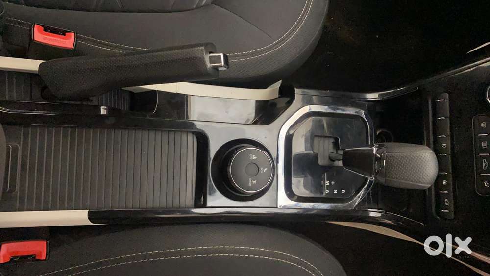 Tata Nexon 1.2 Revotron Xza Plus, 2022, Petrol