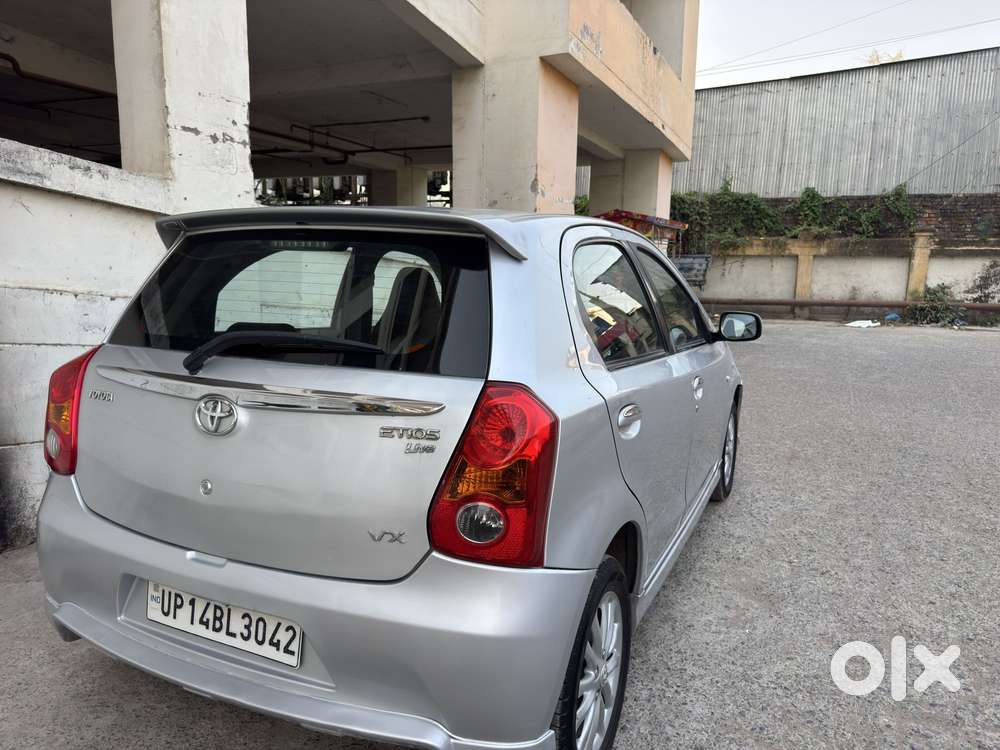 Toyota Etios Liva Trd Sportivo Petrol Ltd, 2011, Petrol