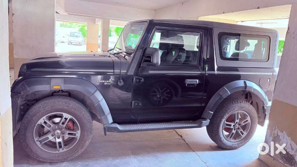 Mahindra Thar Lx 4-str Convertible At, 2022, Petrol