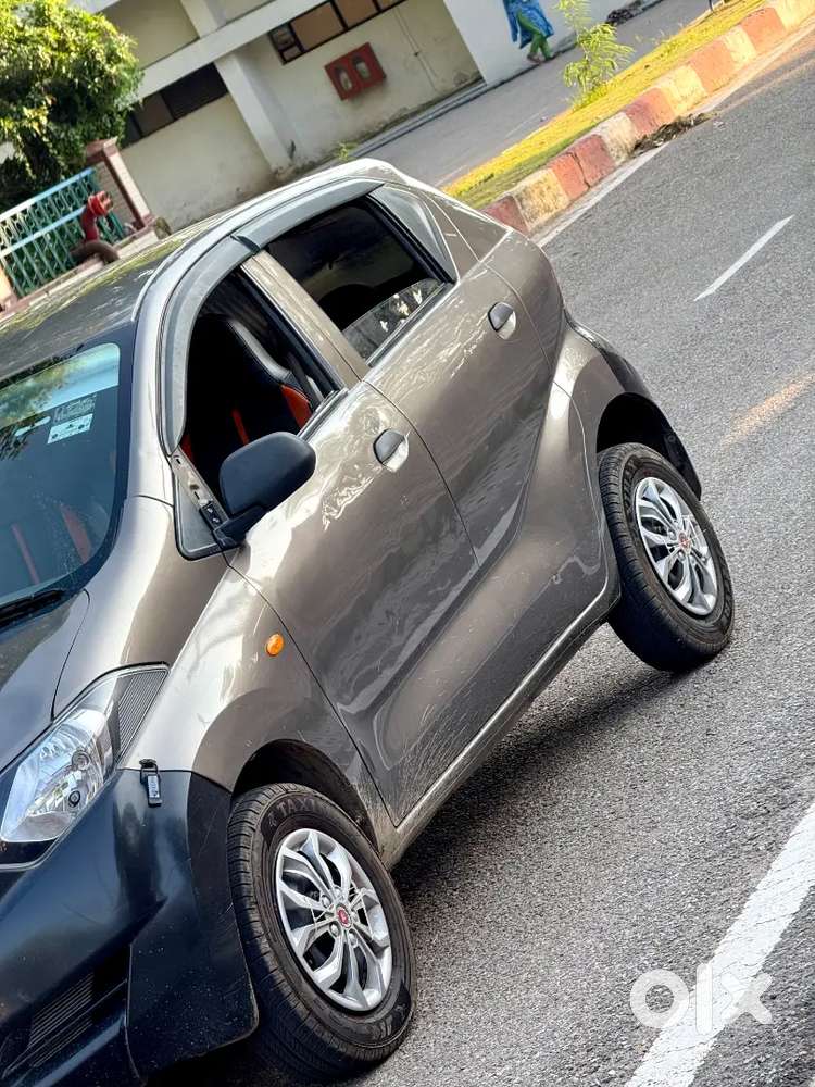 Brand New Car Single Hand Driven