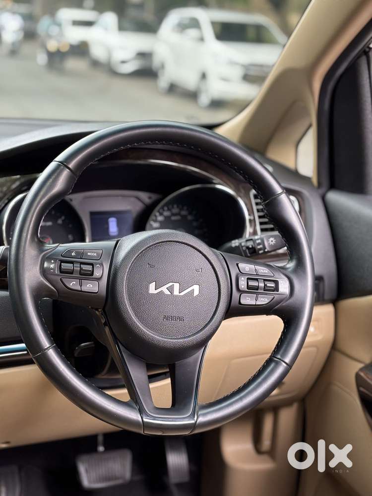 Kia Carnival Limousine Plus 7 Str, 2022, Diesel