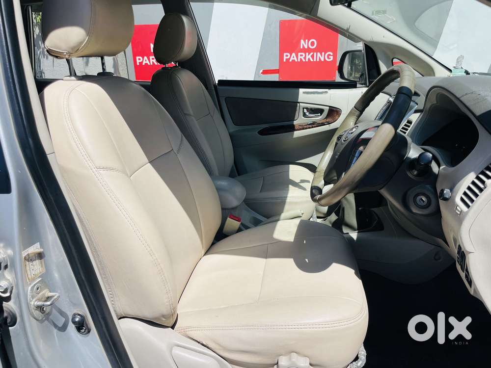 Toyota Innova 2.5 V 7 Str, 2014, Diesel