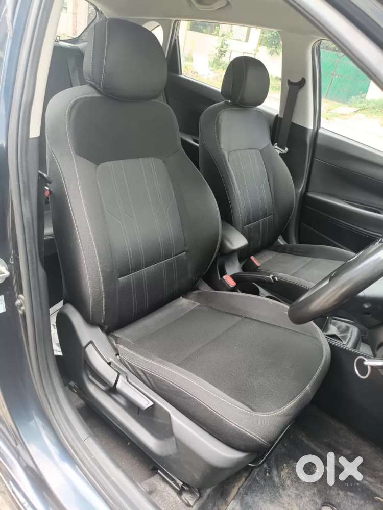 Hyundai I20 Asta (o) 1.2 Mt, 2020, Petrol