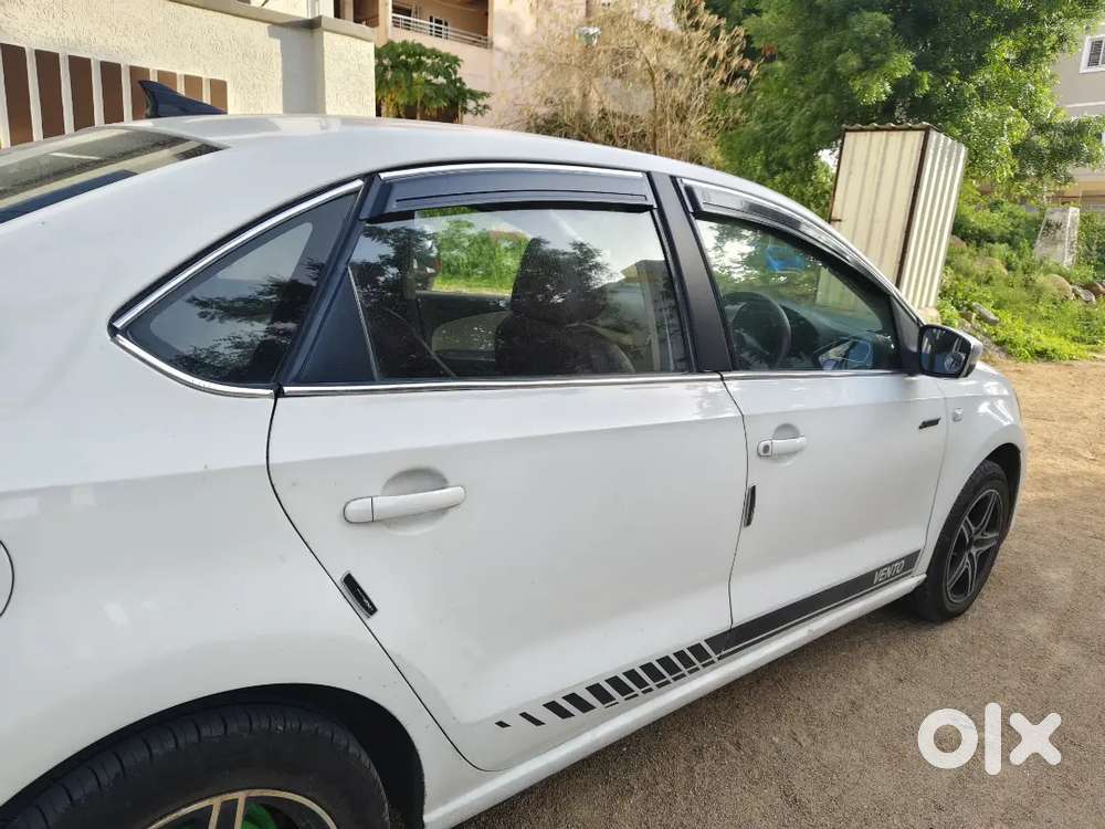 Volkswagen Vento Diesel 2011 1.6 Tdi