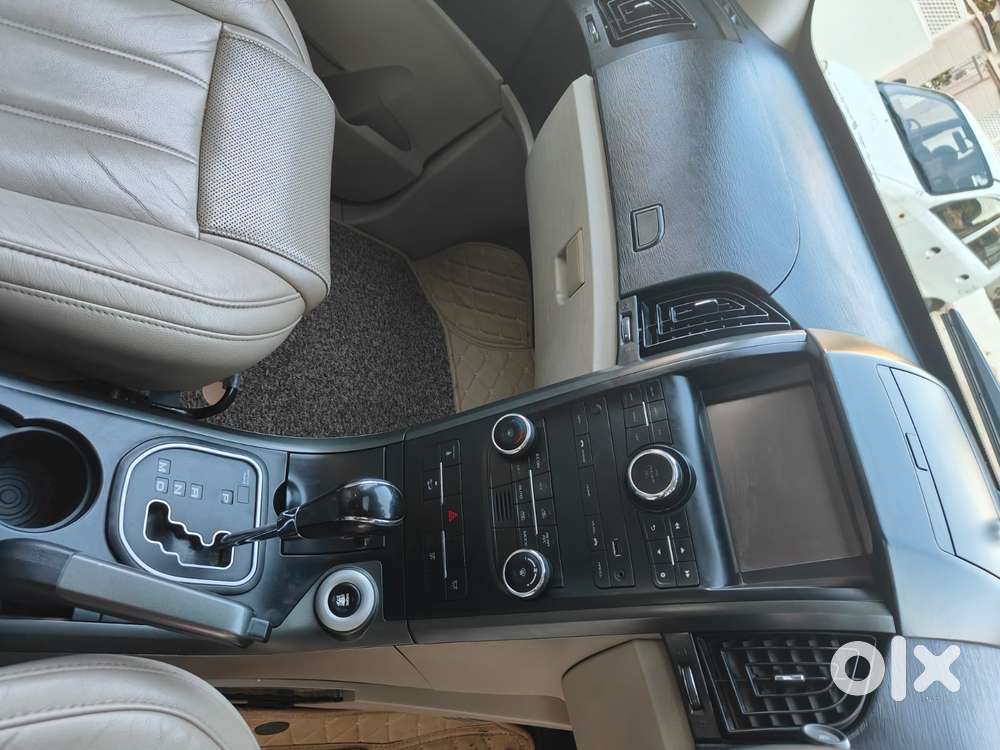 Mahindra Xuv500 W10 Awd, 2017