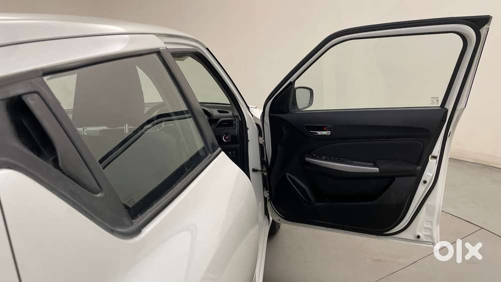 Maruti Suzuki Swift Amt Zxi, 2022, Petrol