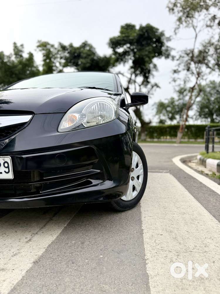Honda Brio S (o) Mt, 2013, Petrol