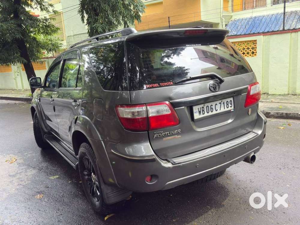 Toyota Fortuner 4x4 Mt, 2010, Diesel
