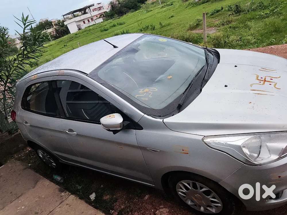 1st Owner - New Ford Figo 1.5 Diesel Trend - Delhi Registration