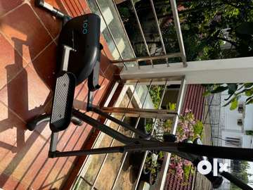 DOMYOS Elliptical EL100 3kg Flywheel 8 Resistance Levels Cross Trainer Gym Fitness 1789637200