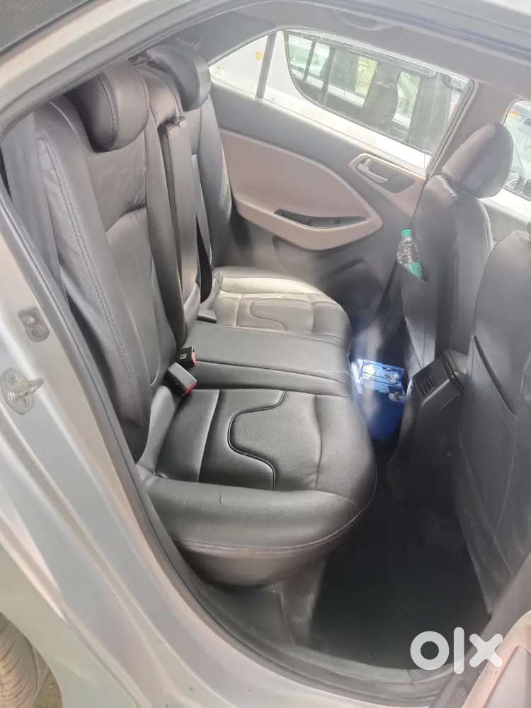 Hyundai I20 Diesel Car 2019  New Tyer Back Camera , Pich
