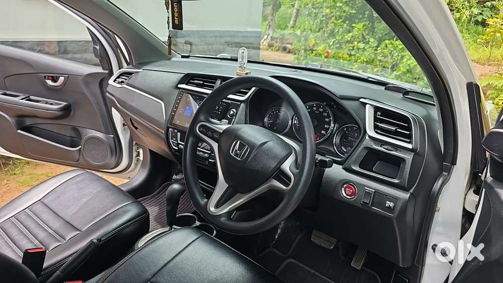 Honda Br-v 2016 Petrol Well Maintained