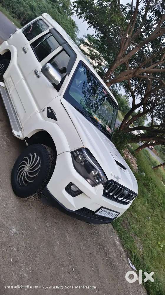 Mahindra Scorpio 2011 Diesel Manual Car