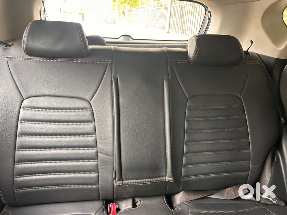 Kia Sonet Petrol (imt) 2021