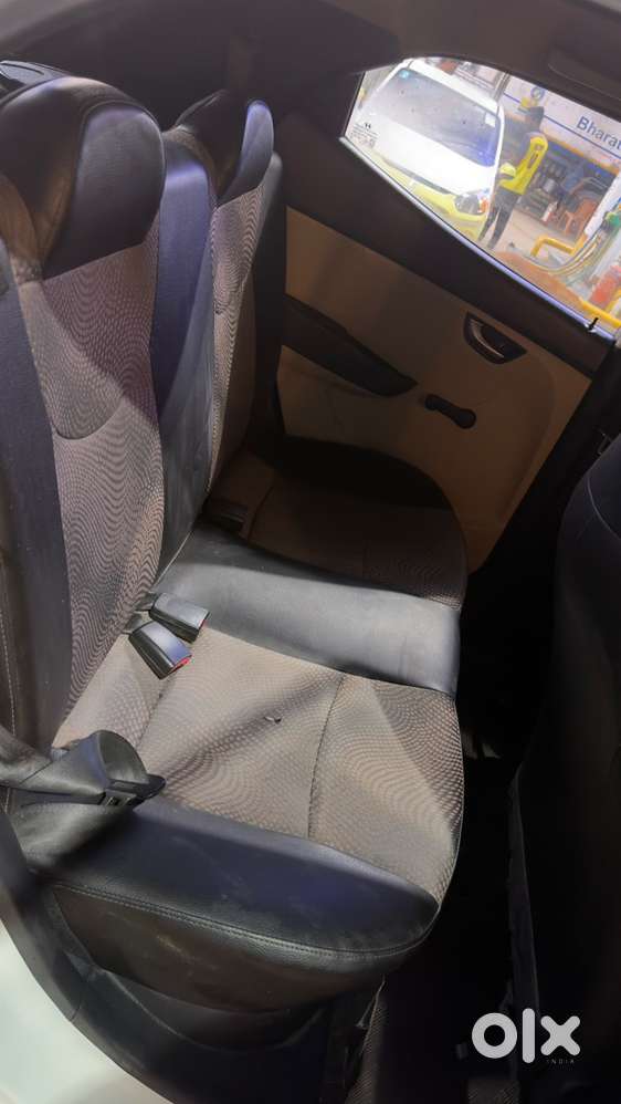 Hyundai Eon Manual 2017 4 Tyre New Brand New Condition