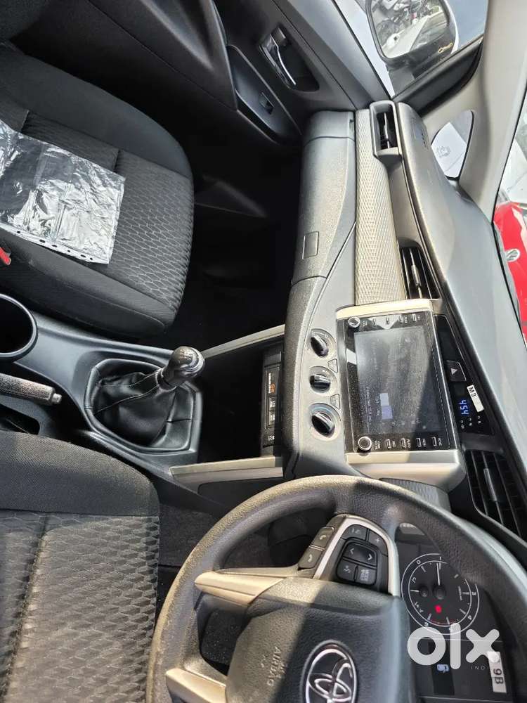 Toyota Innova Crysta 2022 Diesel Mt