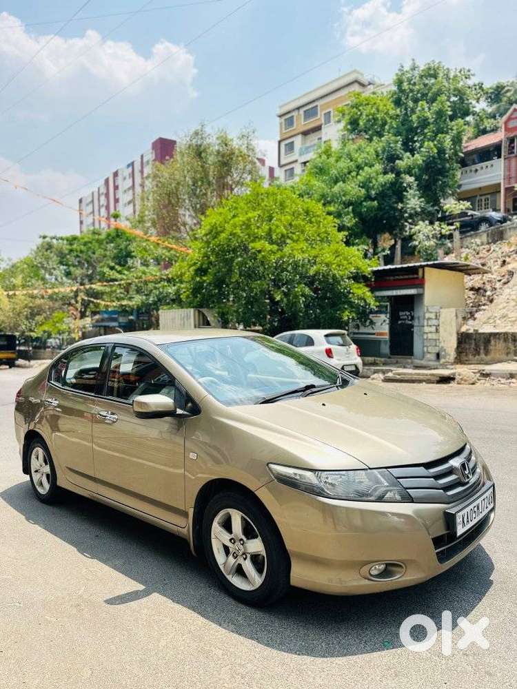 Honda City I Dtec V, 2011, Petrol