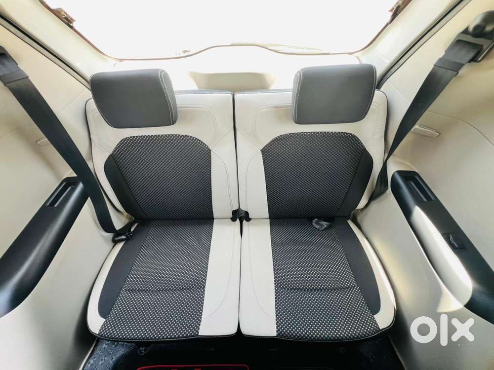 Renault Triber Rxz, 2021, Petrol