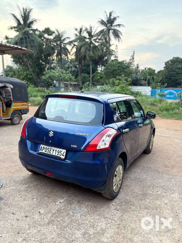 Maruti Suzuki Swift Vdi, 2014, Diesel