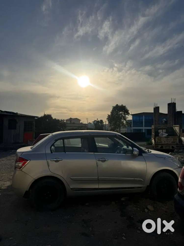 Maruti Suzuki Dzire 2013 Petrol 65000 Km Driven
