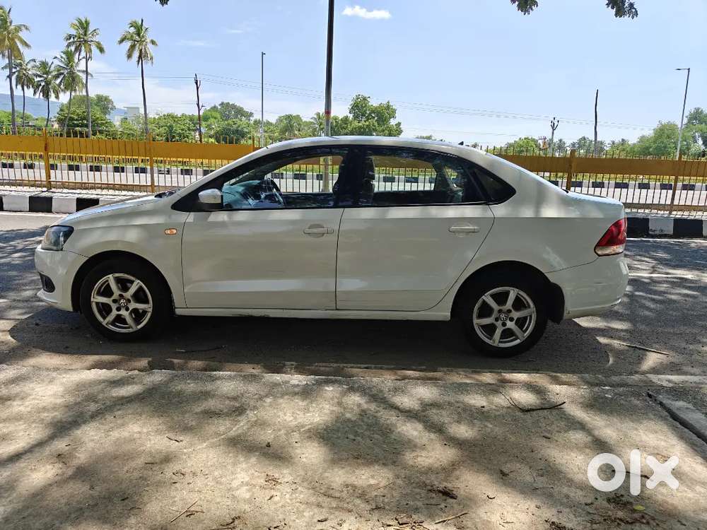 Volkswagen Vento Highline Diesel 2013