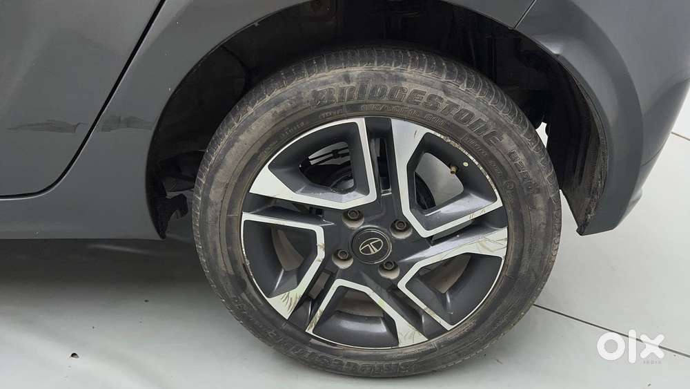 Tata Tiago 1.2 Revotron Xz Plus, 2020, Petrol