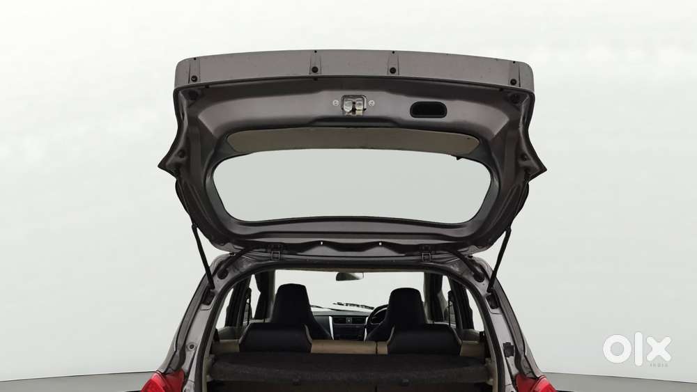 Maruti Suzuki Celerio Zxi Optional Amt, 2018, Petrol