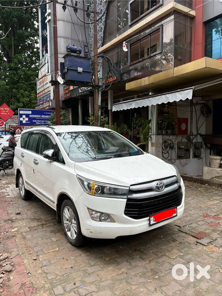 Toyota Innova Crysta 2018
