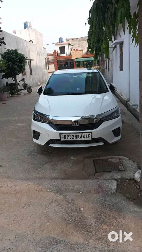 Service Due After 10k Km,  4tyer New,  No Scratches  , Under Warranty,