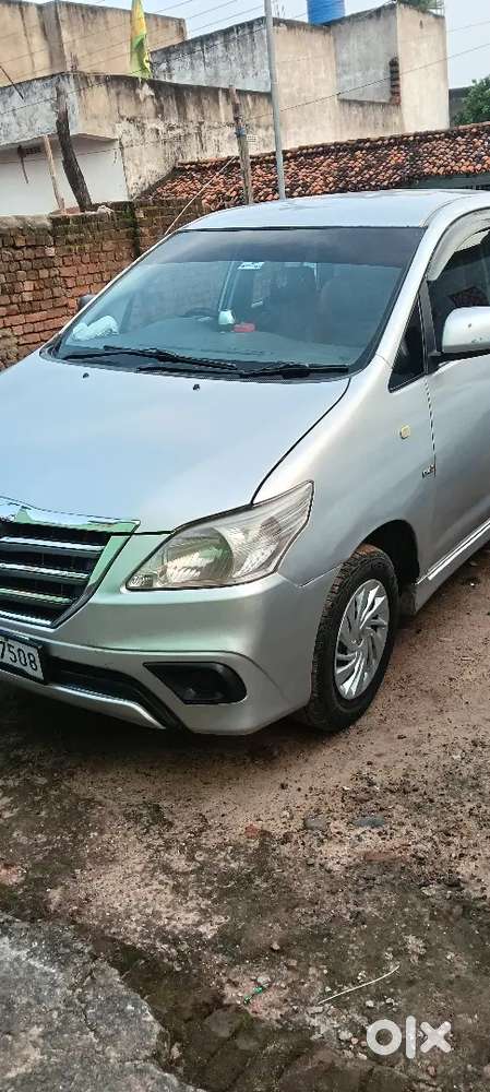 Toyota Innova Diesel 2014