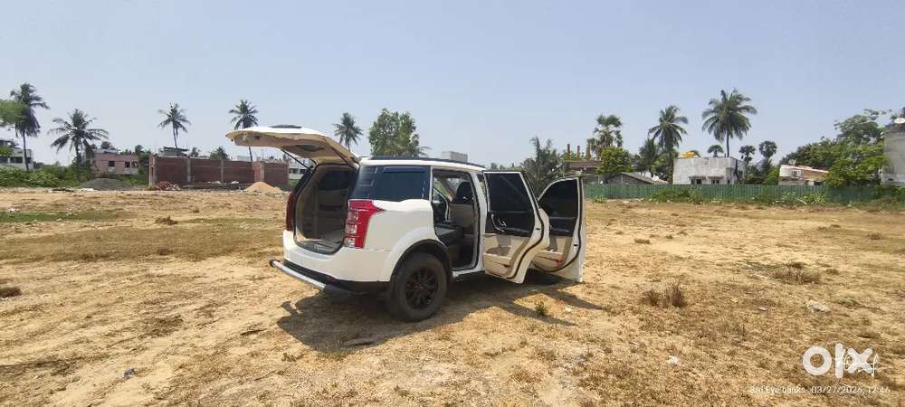 Mahindra Xuv500 2018 Diesel Well Maintained