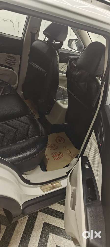 Mahindra Xuv300 W4 Sunroof