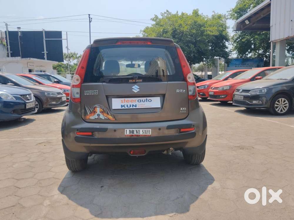 Maruti Suzuki Ritz Zxi, 2013, Petrol
